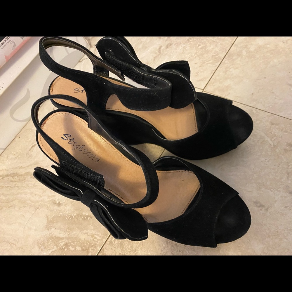 Black Wedge Heels